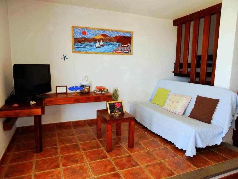 Апартаменты Apartamento Vacacional Pescaito En Плая-Кемада Экстерьер фото
