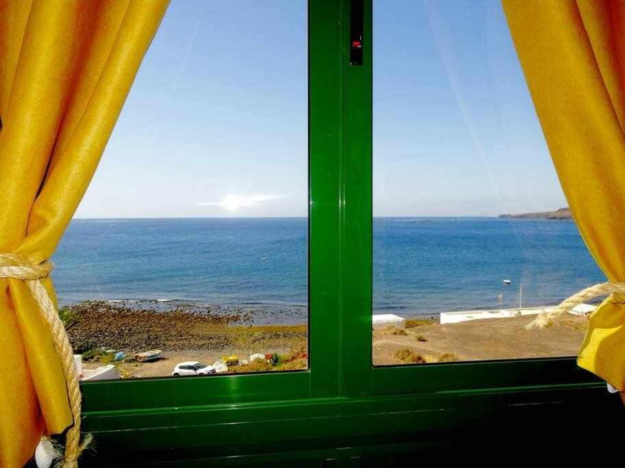 Апартаменты Apartamento Vacacional Pescaito En Плая-Кемада Экстерьер фото
