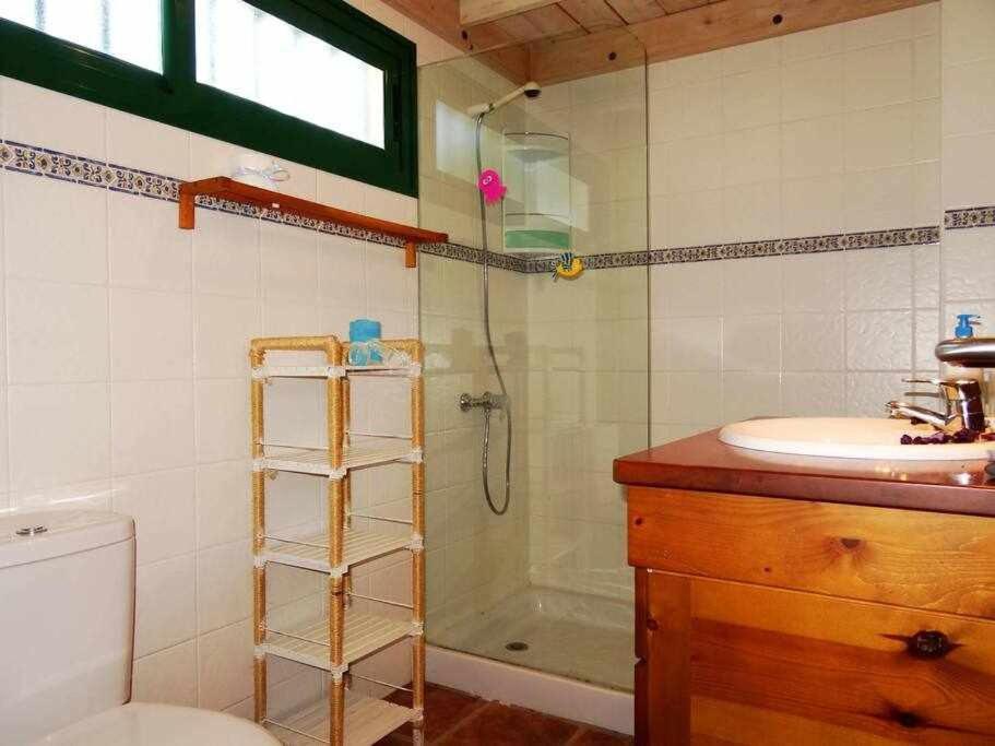 Апартаменты Apartamento Vacacional Pescaito En Плая-Кемада Экстерьер фото